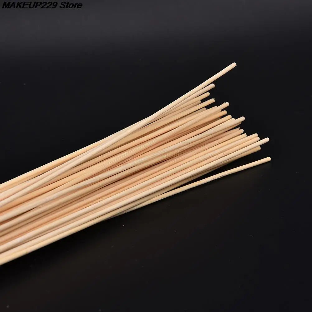 Massage therapy Natural Bamboo Massager 56 cm long Details of the 30 bamboo sticks of 4mm picture