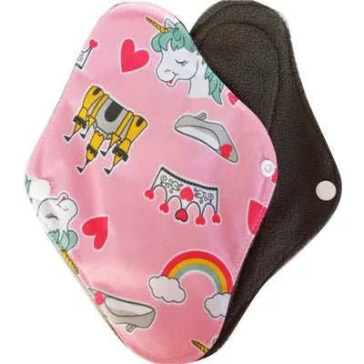 Personal Health care Reusable Menstrual Cloth pads Castle and pink colour model picture