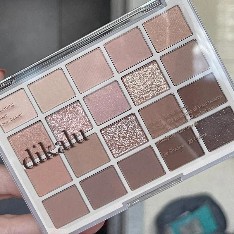 Wellness Collection Makeup 20 Colours Eyeshadow Palette Full Matte Low Saturation Grey Colour