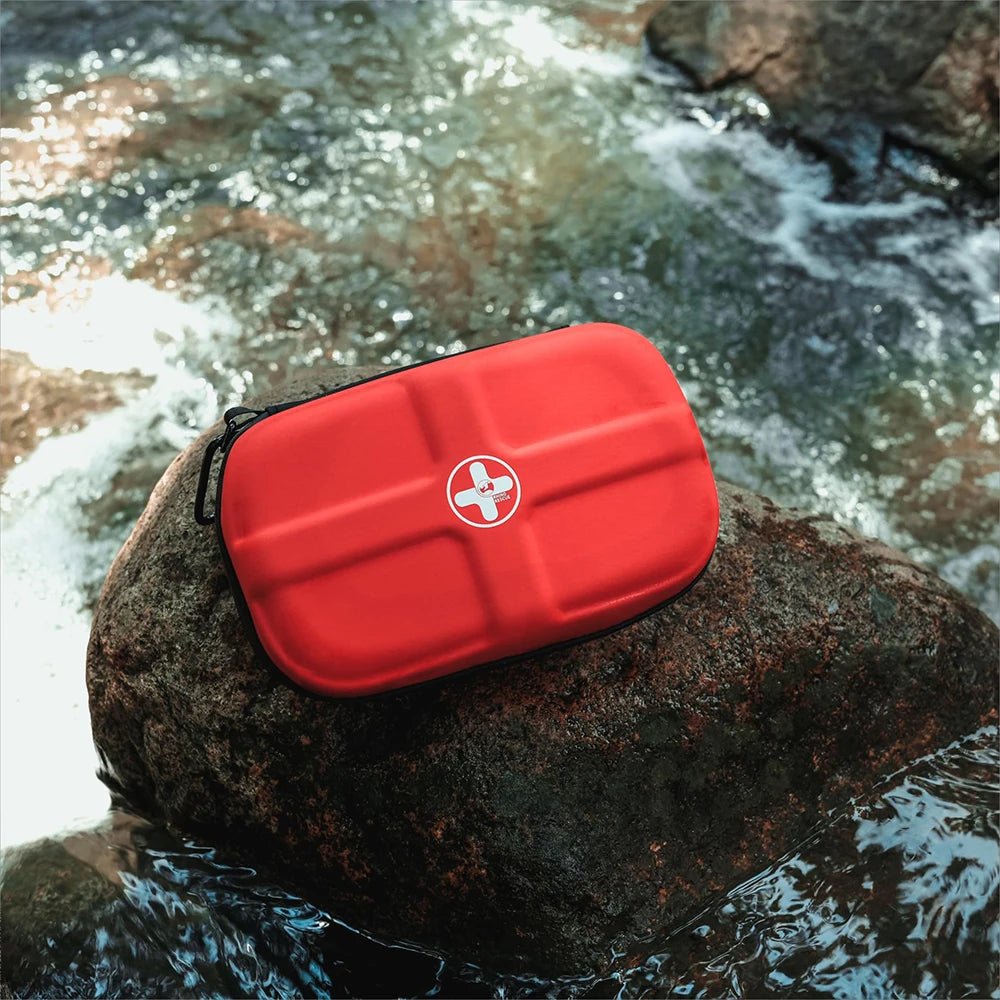 Medical supplies Equipment Pocket-Sized Waterproof First Aid Kit for Kids