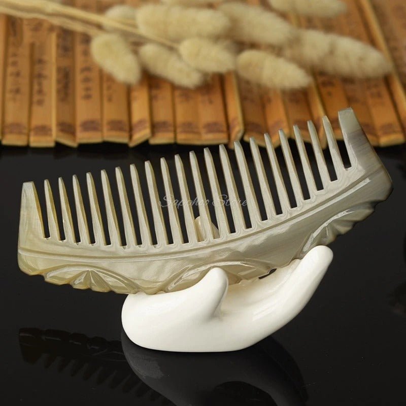 Massage Therapy Tibet Yak Horn Comb for Geisha