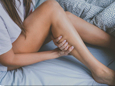 Personal Health Care, Picture of woman with legs muscles spasm having pain, Blog: Do you suffer from involuntary spams in your legs?