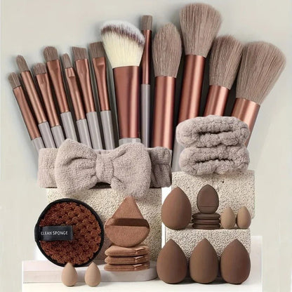 Soft Pink Makeup Brush Set for Flawless Application
