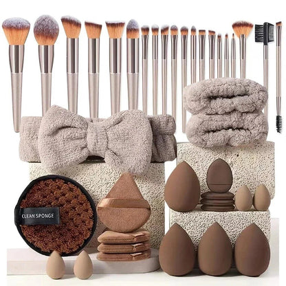 Soft Pink Makeup Brush Set for Flawless Application