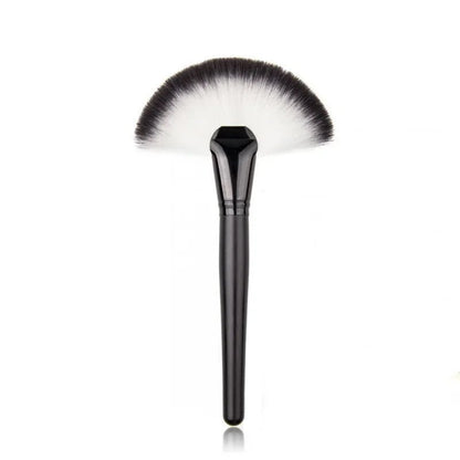 Wellness Fan-Shaped Makeup Brush Picture Brush Handle Colour L-01